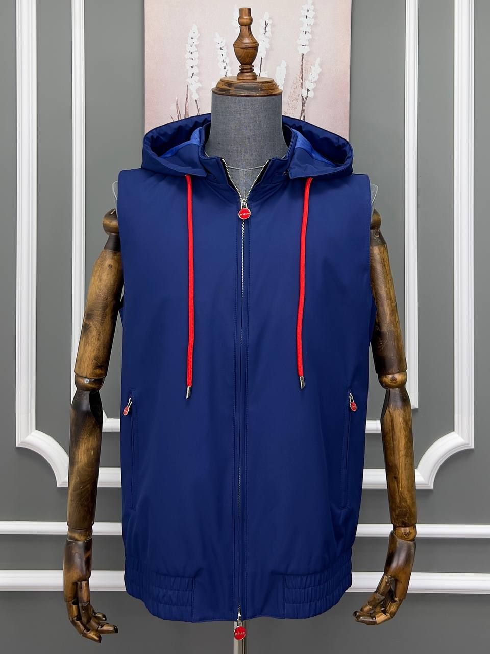 bezrukavka-kiton-963514 Безрукавка Kiton 963514